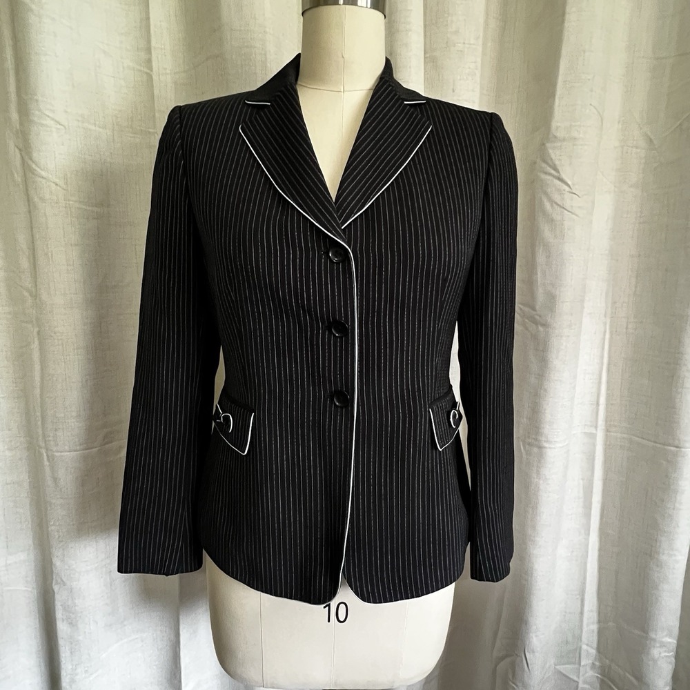 Tahari‎ Blazer Jacket Women 6 P Black White Strips Trim Ribbon Lined LongSleeve